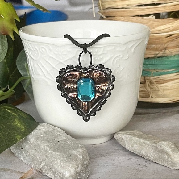 5 For $25💫Alternative 3-D Jeweled Heart Pendant Necklace - Picture 4 of 6